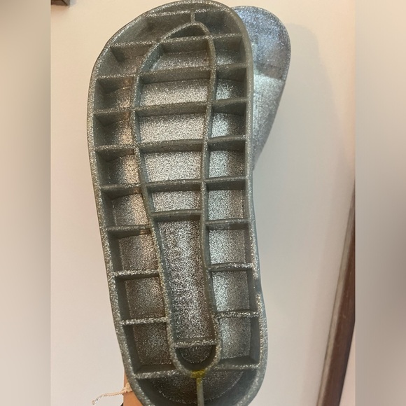 PINK silver slides - Picture 4 of 4